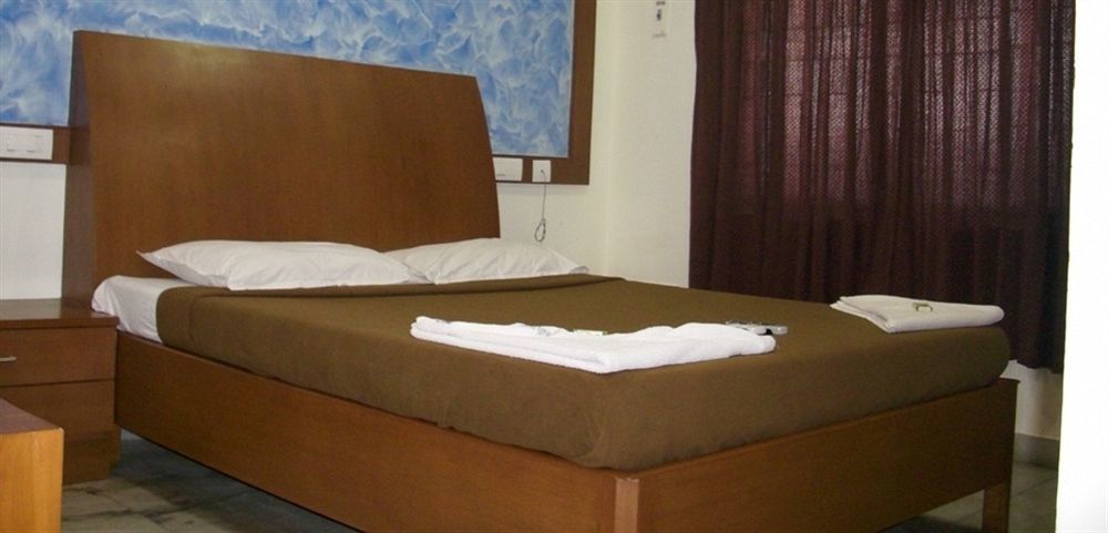 Hotel Manickam Grand Chennai Exterior photo