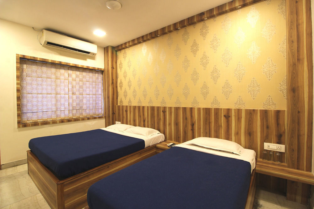 Hotel Manickam Grand Chennai Exterior photo