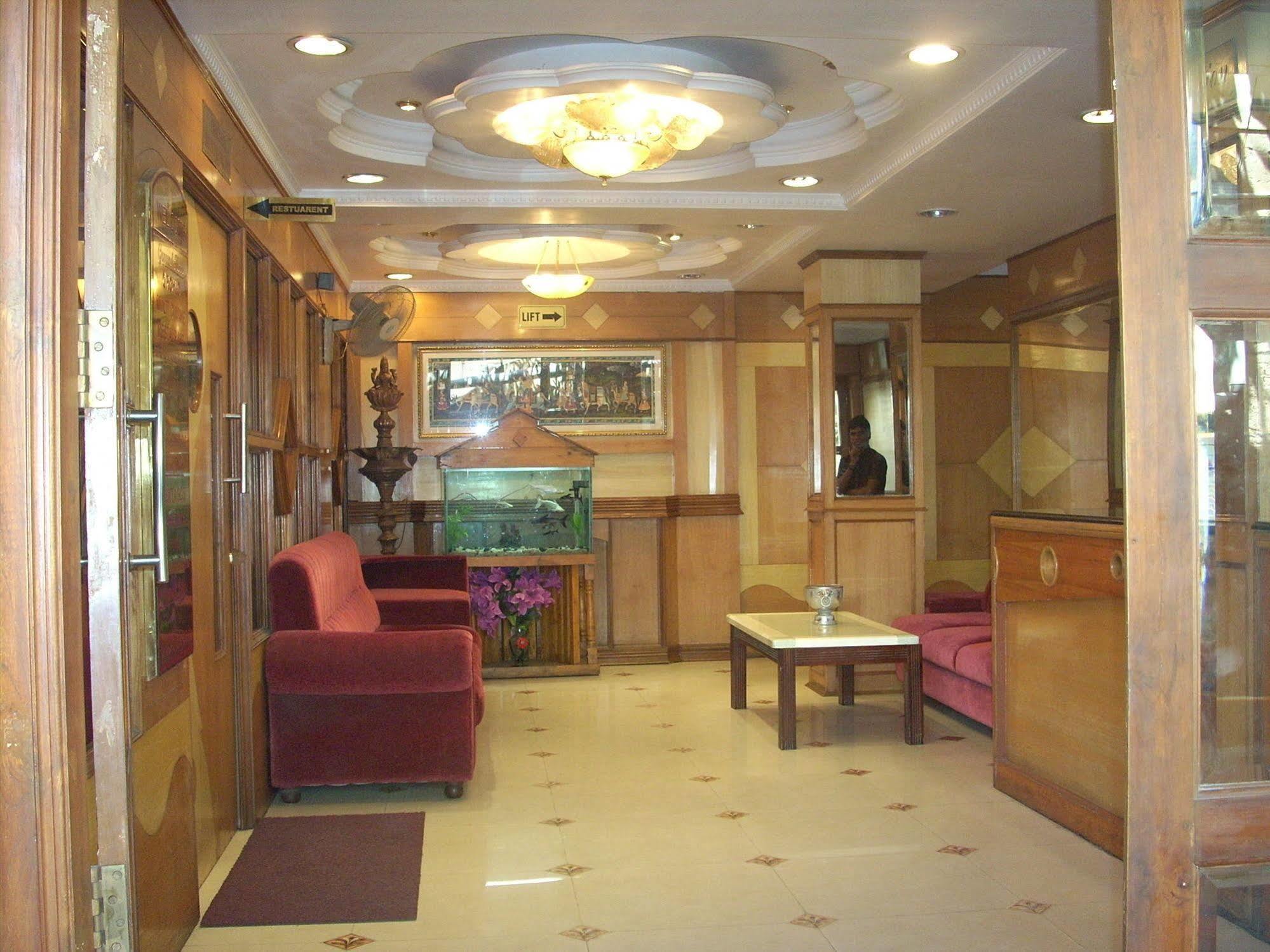 Hotel Manickam Grand Chennai Exterior photo